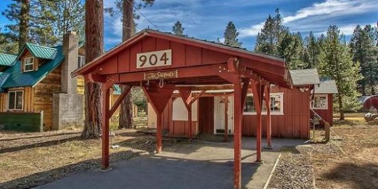 2 Bedroom House for sale in South Lake Tahoe, California, USA